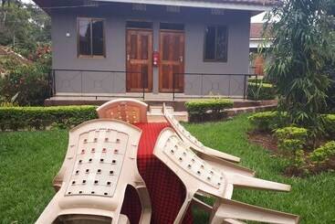 تختخواب و صبحانه Hubhill Lodge