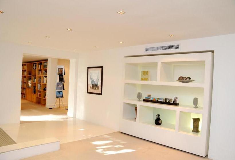 پانسیون Lodge On The Bay