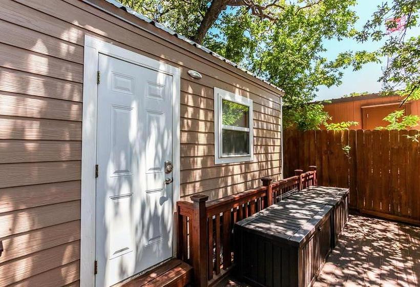 پانسیون Tiny House