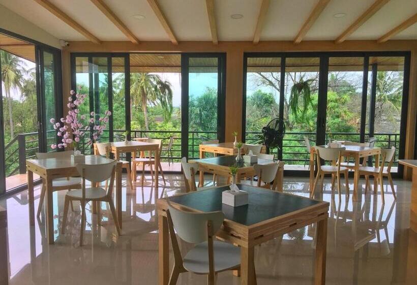 پانسیون Wangpruksa Resort