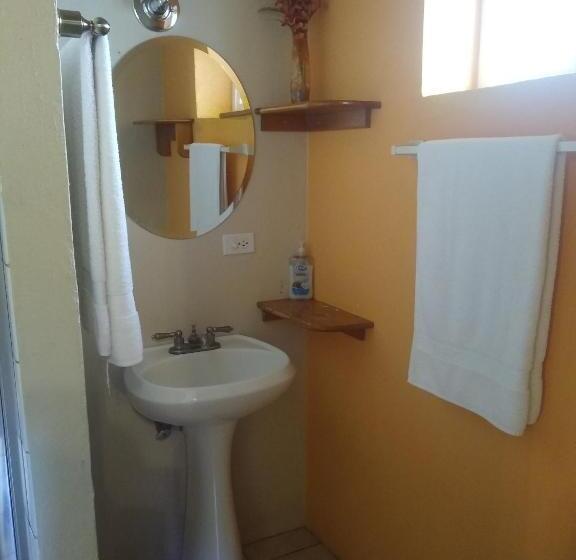 پانسیون Coco Cabañas And Casitas Vacation Rentals