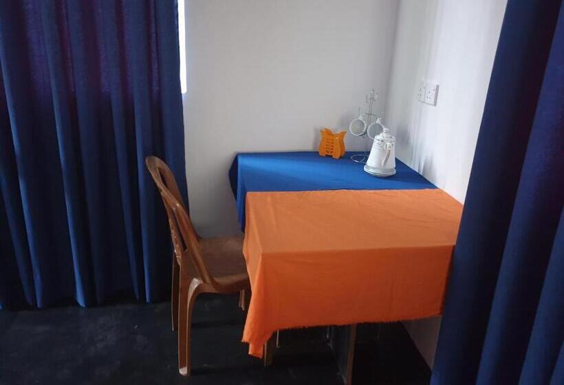 پانسیون Double G Motel