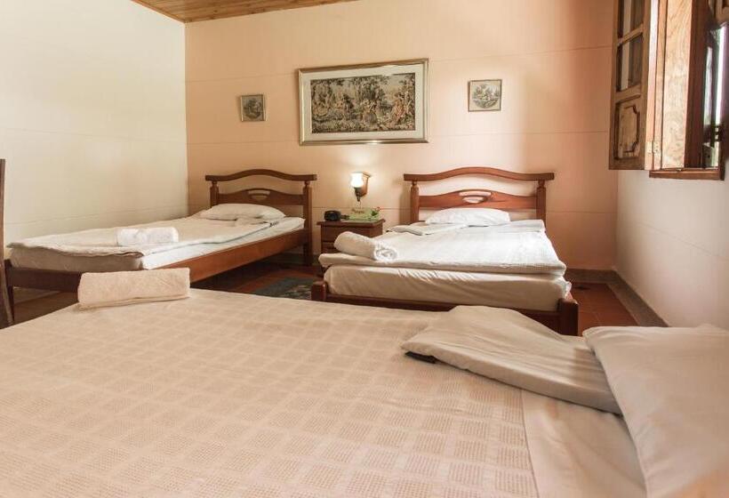 پانسیون El Laurel Finca Agroturistica