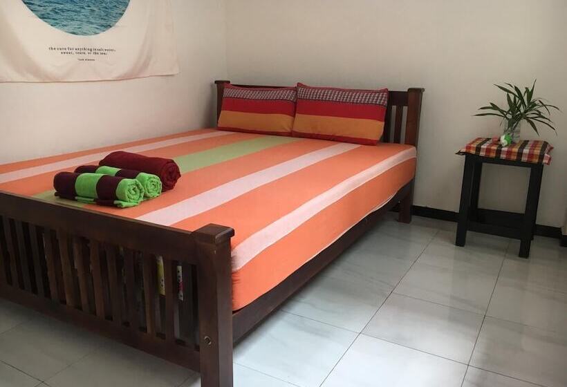 پانسیون Jungle Guest House