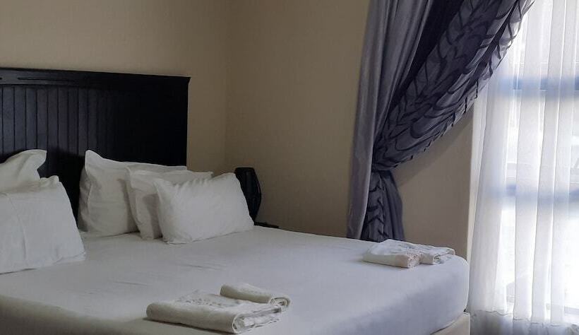 بنسيون Makhadzi S Cloud Lodge