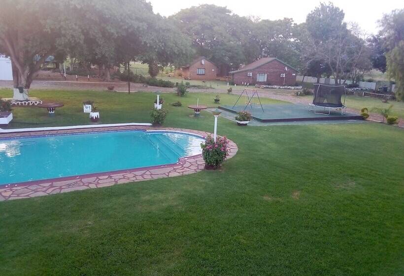 بنسيون Makhadzi S Cloud Lodge