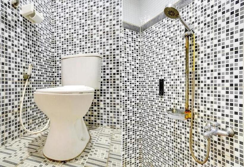 پانسیون Radio Backpacker Guesthouse