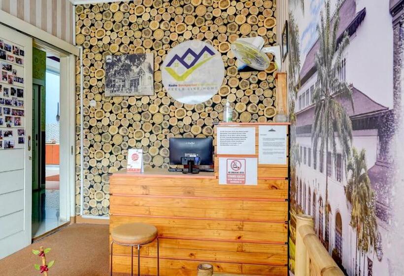 پانسیون Radio Backpacker Guesthouse