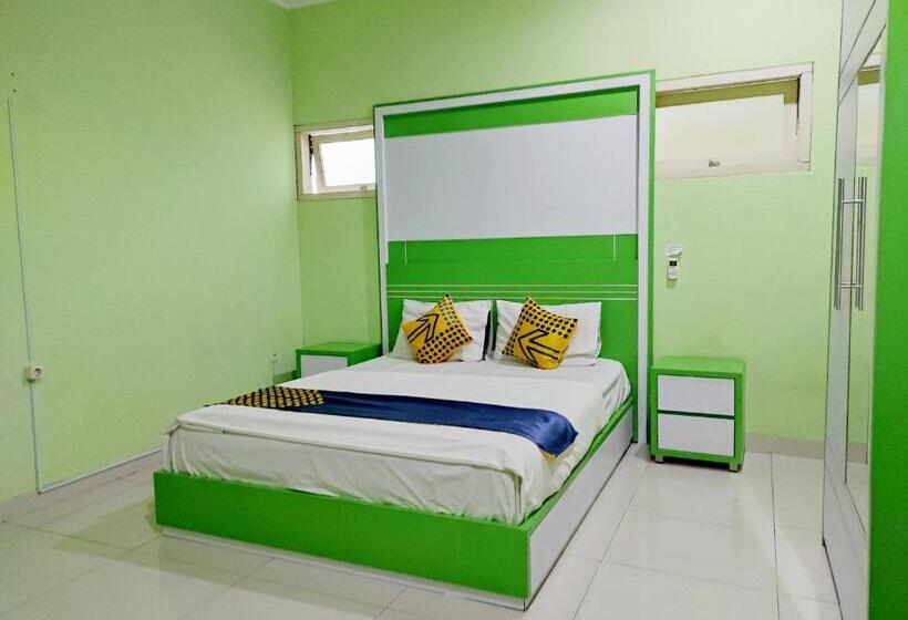 پانسیون Radio Backpacker Guesthouse