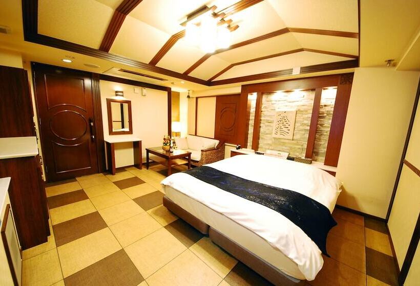 هتل Vanilla Resort Kawagoe   Adults Only