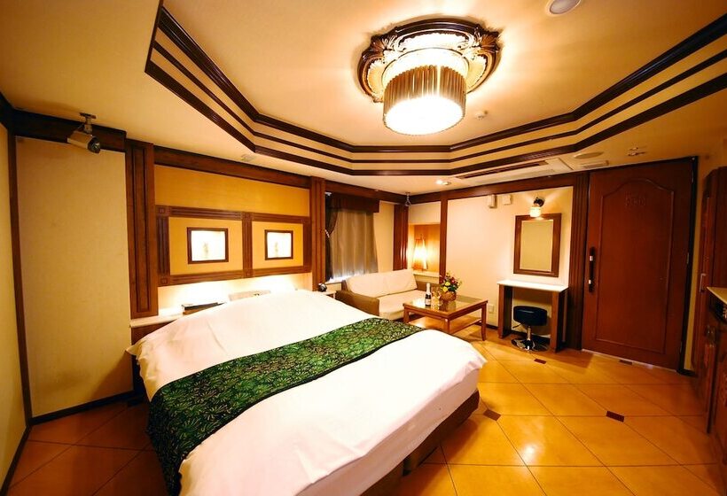 هتل Vanilla Resort Kawagoe   Adults Only
