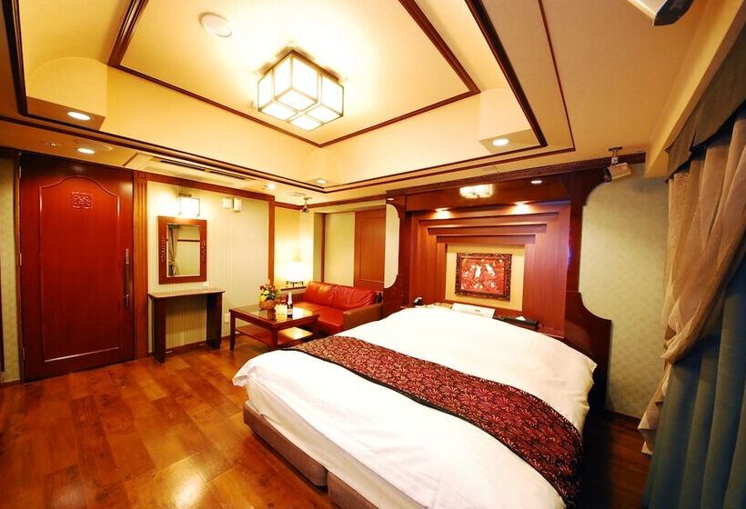 هتل Vanilla Resort Kawagoe   Adults Only