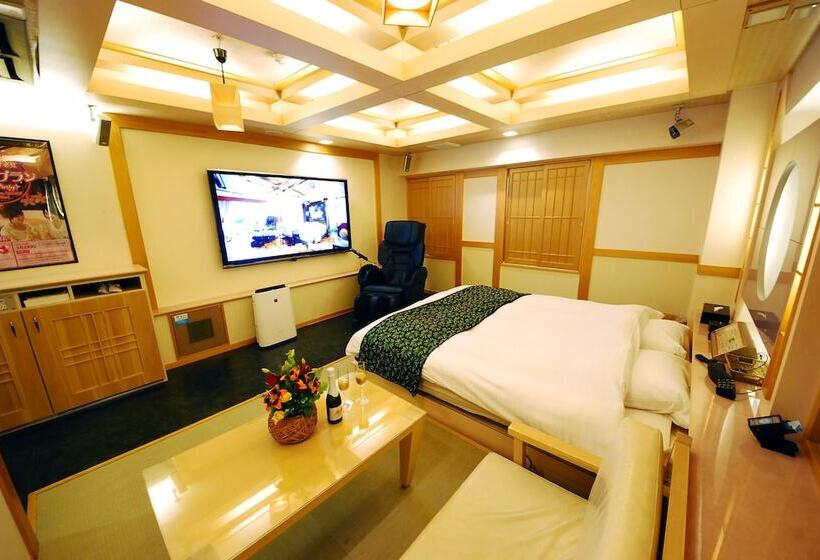 هتل Vanilla Resort Kawagoe   Adults Only