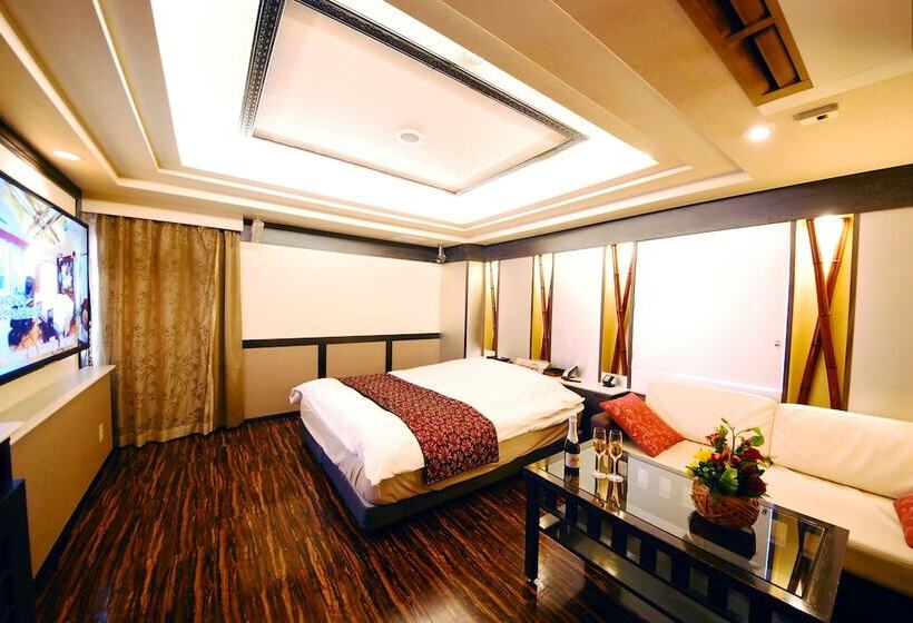 هتل Vanilla Resort Kawagoe   Adults Only