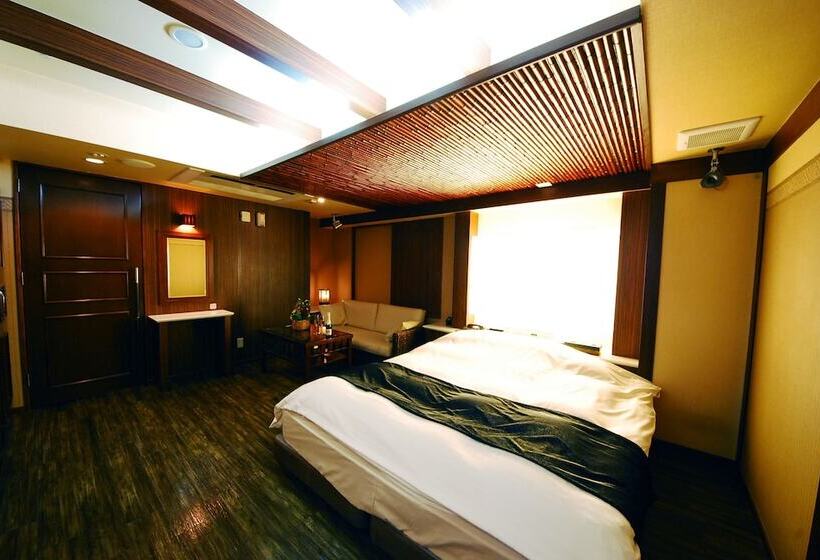 هتل Vanilla Resort Kawagoe   Adults Only