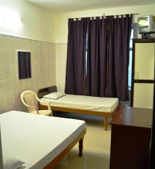 פנסיון Milap Mansion