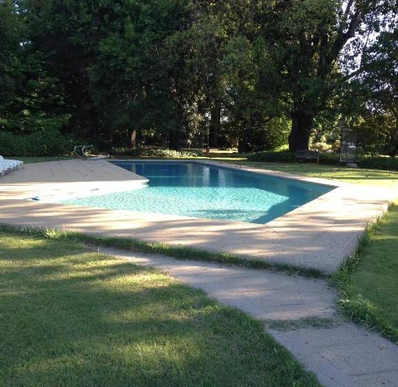 مبيت وإفطار Cruz De Triana