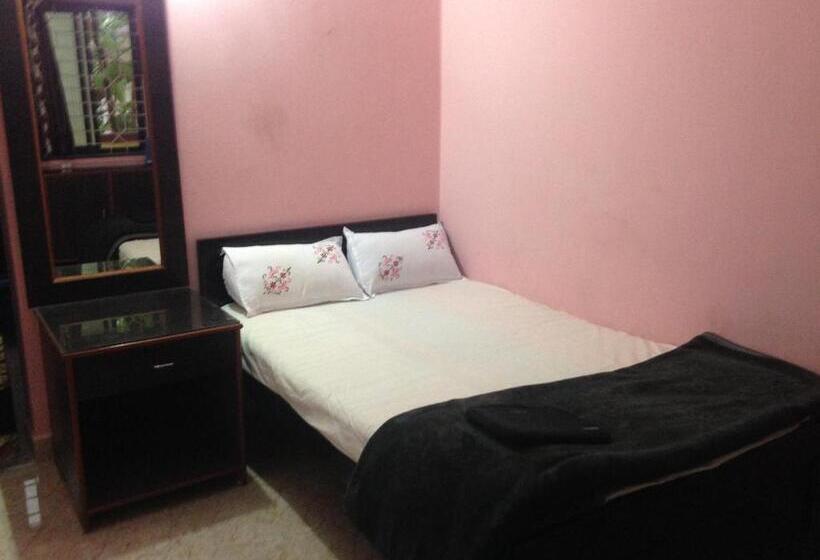 پانسیون All Seasons Guest House