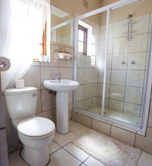 بنسيون Zonneweelde Guest House