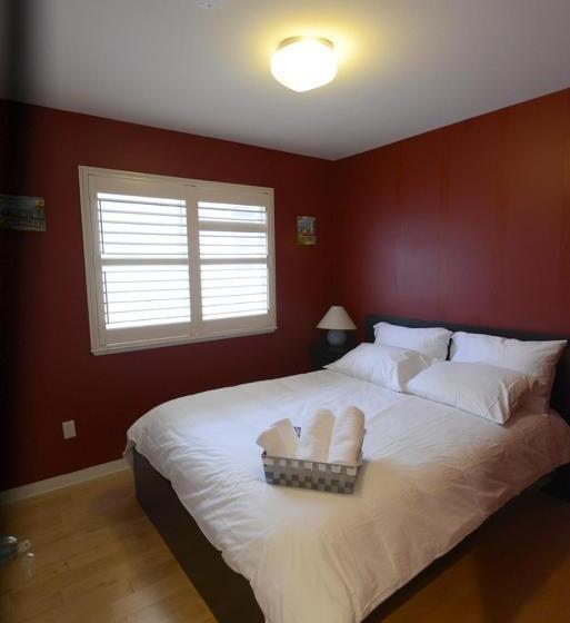 پانسیون Marpole Guest House