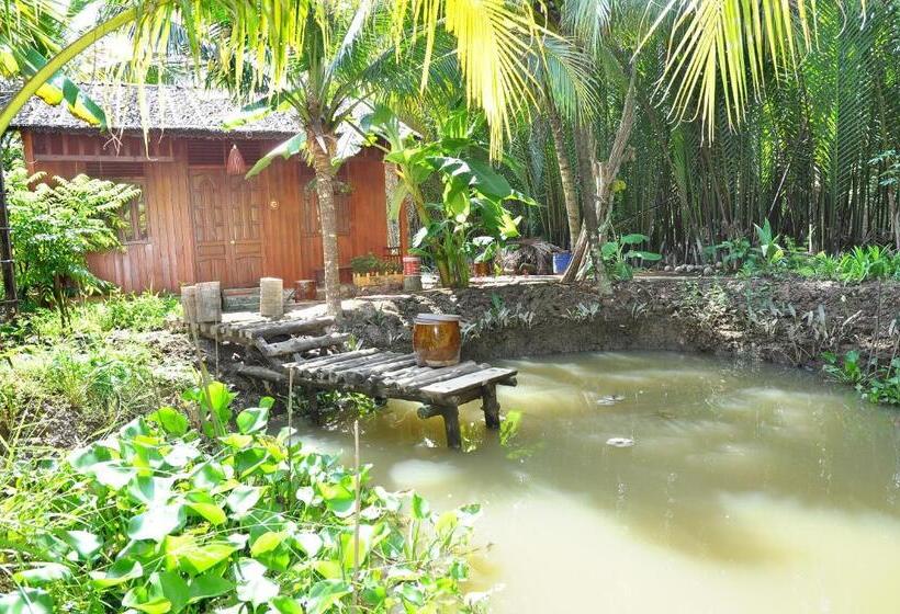 هتل Ben Tre Farm Stay
