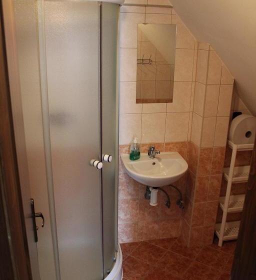 膳宿费 Penzion V Zelený