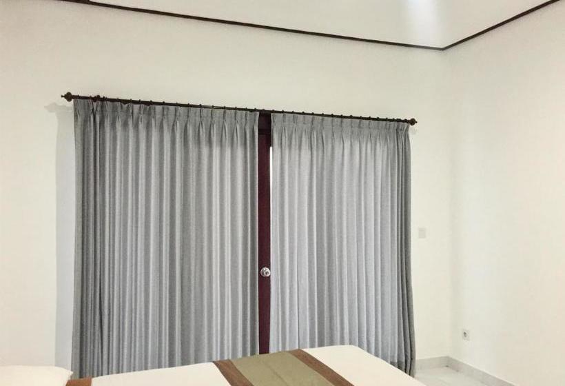 پانسیون Taman Ratih Guest House