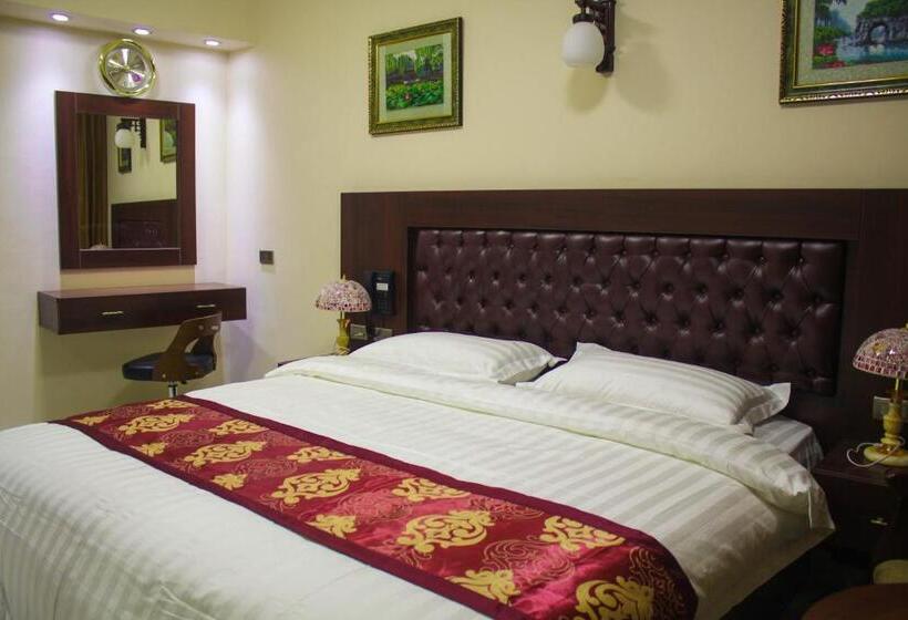 Qaser Al Sultan Hotel Suites