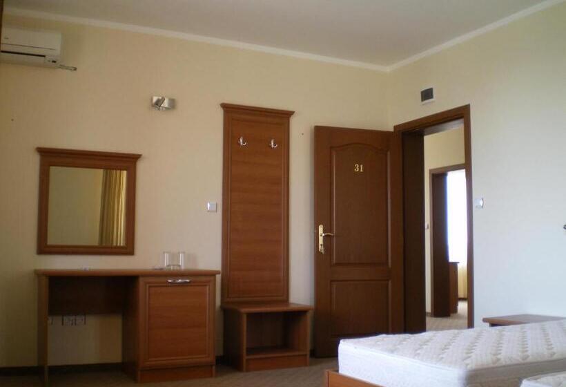 Пансион Guest House Markovi Aheloy