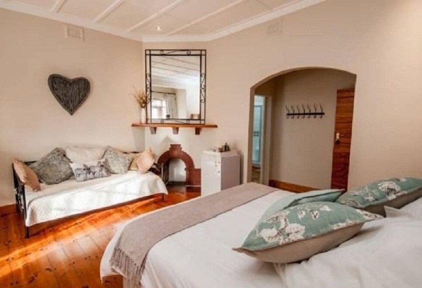 پانسیون Lenore Guest House