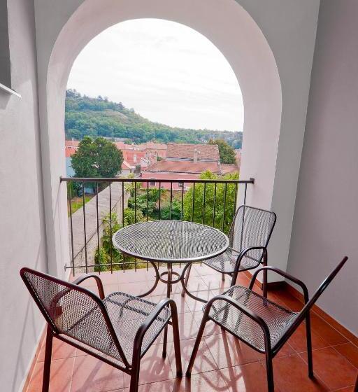 پانسیون Městský Penzion Mikulov