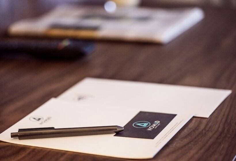 پانسیون Nomad Luxury Suites