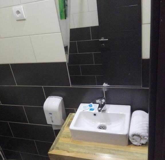 پانسیون Sleep&go Guest House