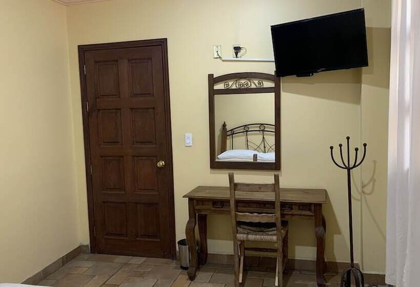 هاستل Posada Regional