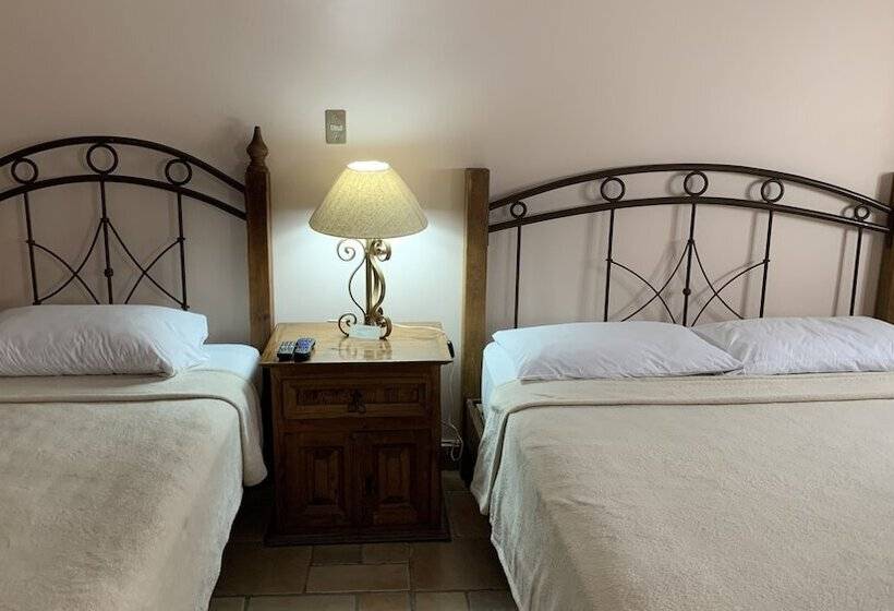 هاستل Posada Regional