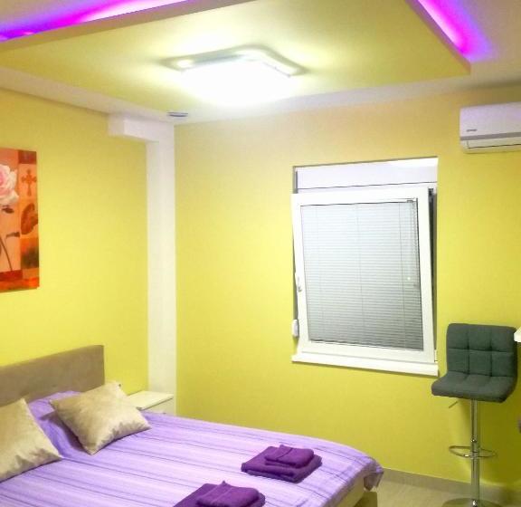 پانسیون Maslina Rooms