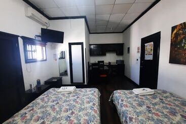 Garcias Suites Y