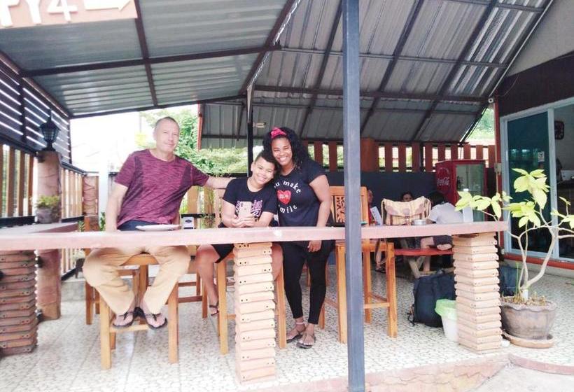 پانسیون Ktt Resort Sukhothai
