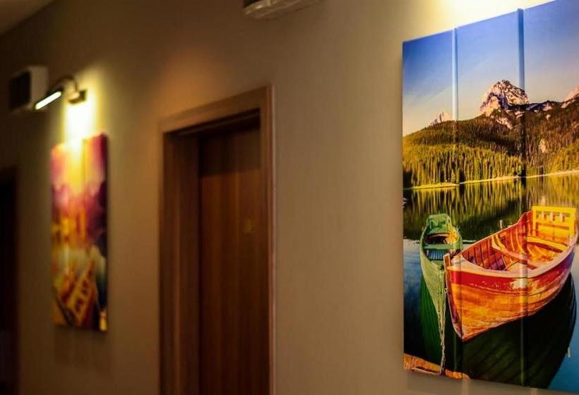 Accomo Apartmanház