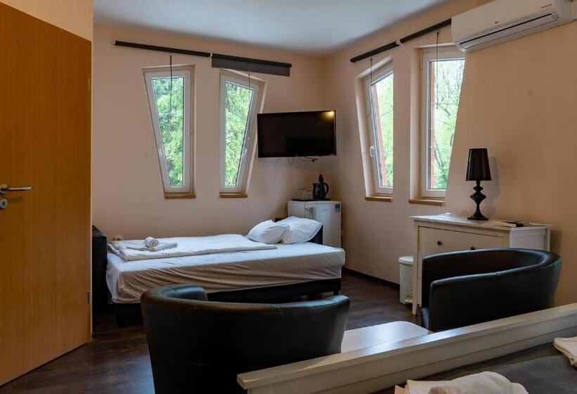 Accomo Apartmanház