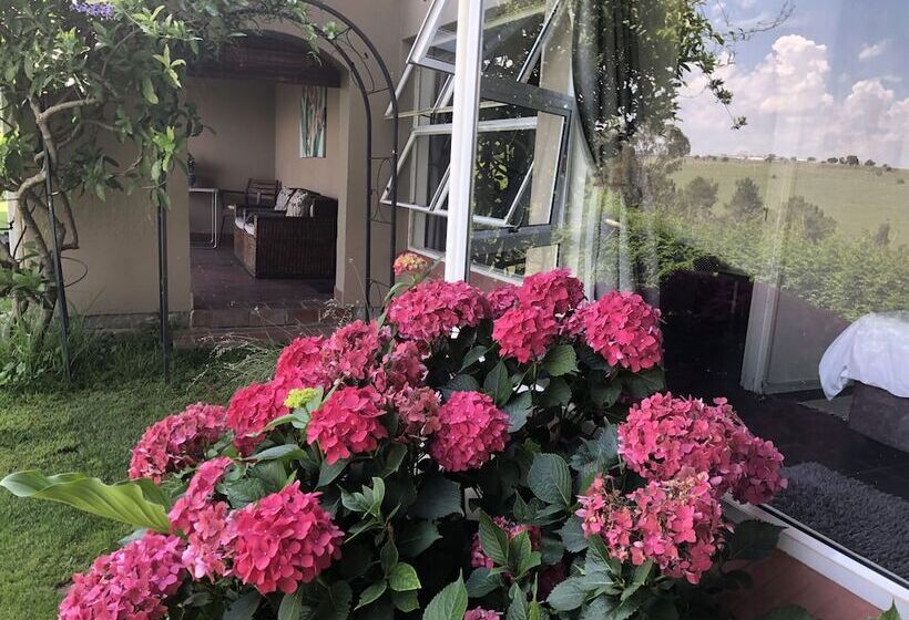 پانسیون Hills And Dales Accommodation