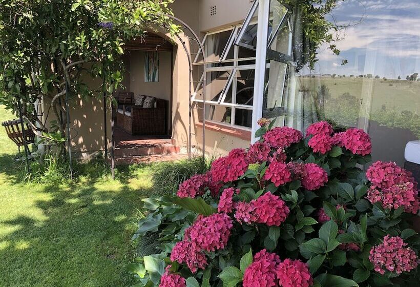 پانسیون Hills And Dales Accommodation