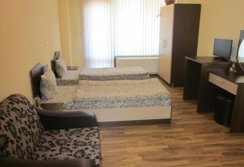 پانسیون Panorama Guest House