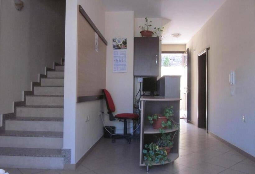 پانسیون Panorama Guest House