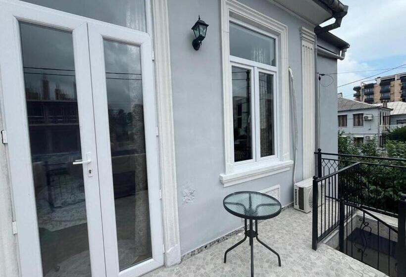 پانسیون Summer Story