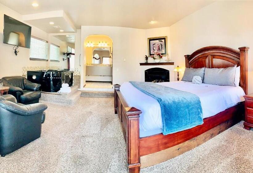 هاستل Breakers Boutique Inn