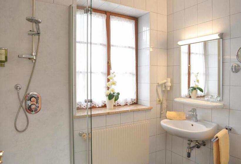 ユースホステル Schwanbergerstüberl