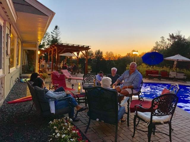 هاستل The Inn At Quail Run