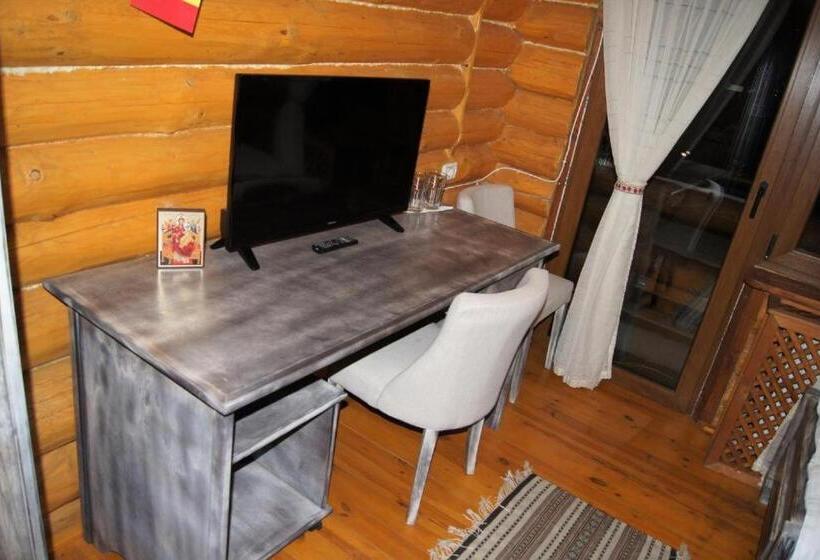 هتل Domeniul Haiducilor Bucovina