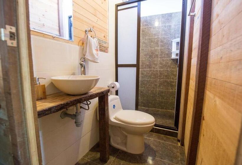 پانسیون Bella Flor Hostel Palomino